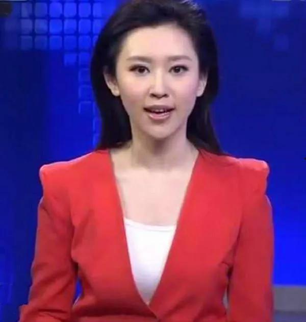 央视女主播 王音棋,才华横溢的传媒新星